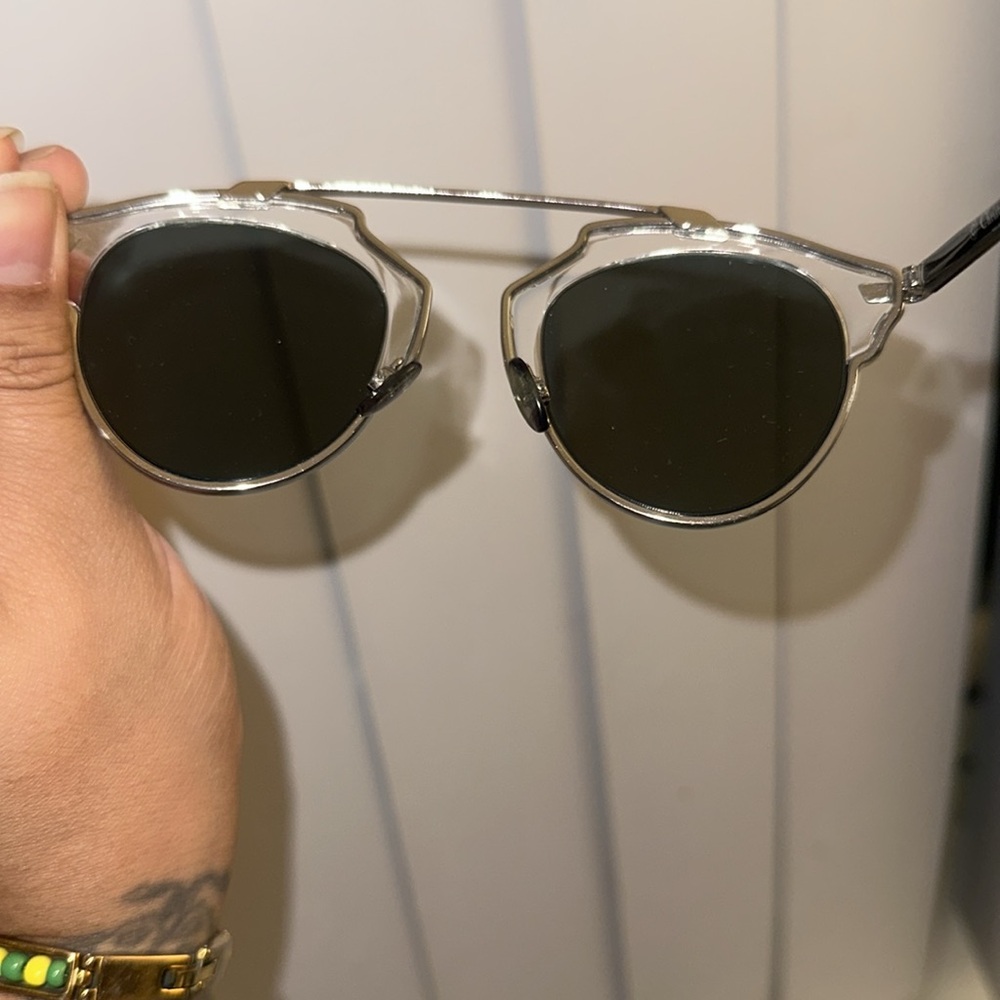 Women’s Dior So Real Silver sunglasses. Used once. New condition - Picture 6 of 8